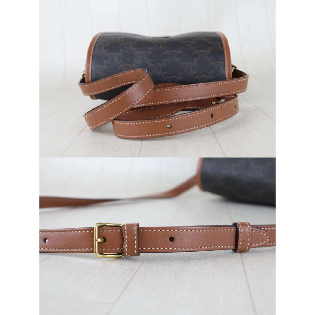 Include Entrupy Certificate of Authenticity｜Good ( Rank AB) ｜ CELINE Macadam Triomphe Cross Body Shoulder Bag Current Model｜S26090729