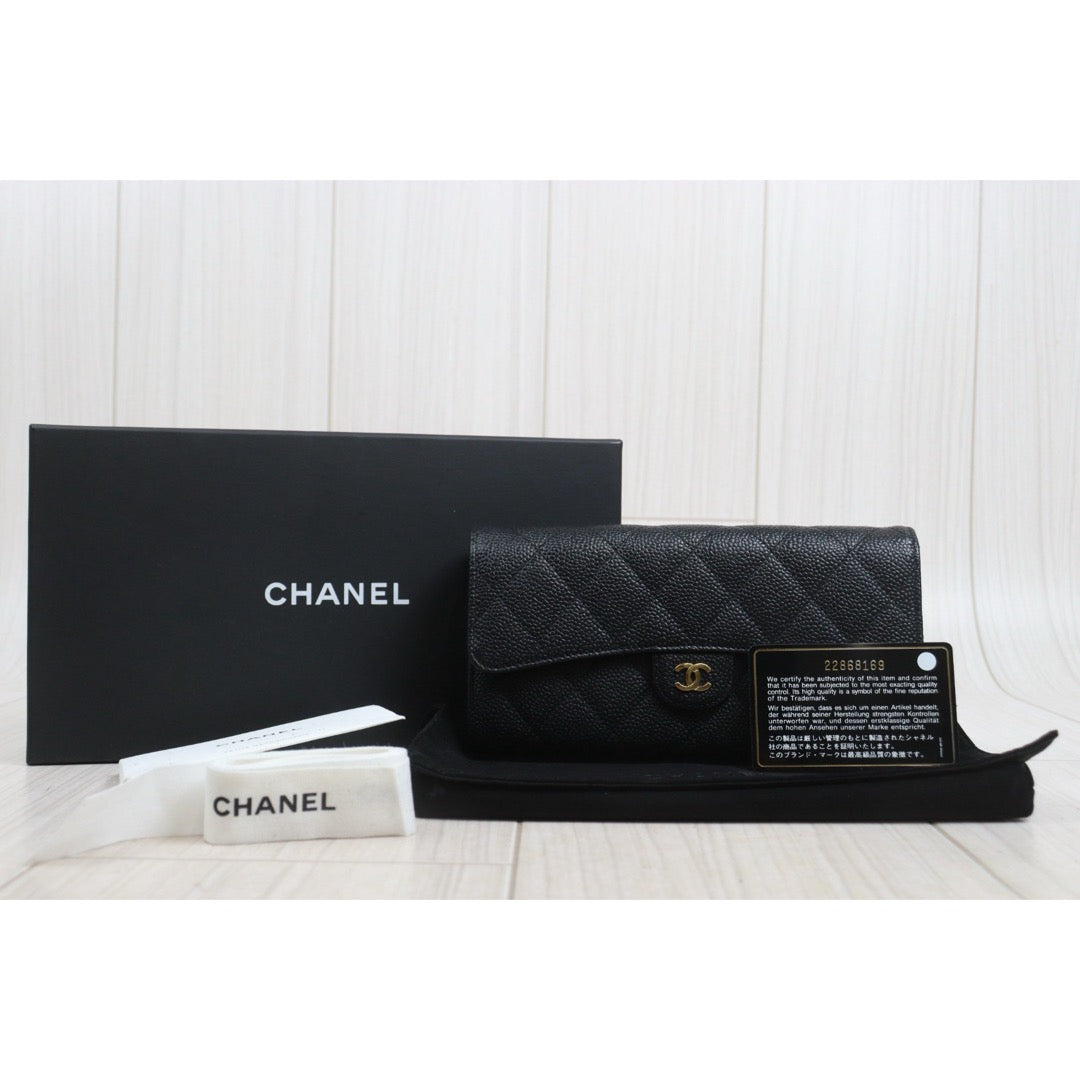 Include Entrupy Certificate of Authenticity｜Very Good ( Rank A)｜CHANEL Caviar Skin Black Long Wallet Made In 2016-2017Year｜26100701