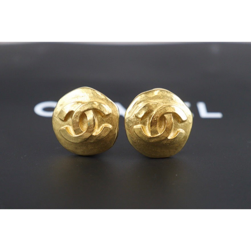 Rank A ｜CHANEL Vintage Coco Mark 18K Gold Plating Earrings  Made In 1995 Year ｜23101202