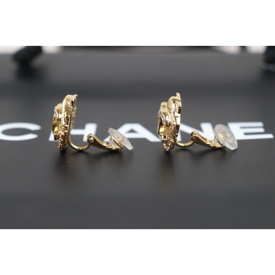 Very Good ( Rank A)  ｜CHANEL Shell Rhinestone  Earrings ｜P24110117