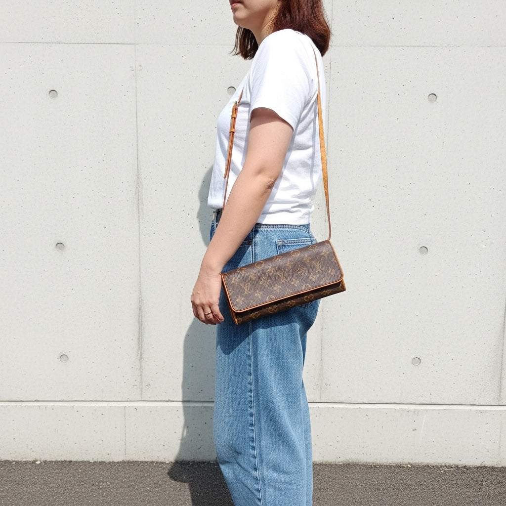 Include Entrupy Certificate of Authenticity｜Good ( Rank AB)｜ Louis Vuitton Monogram Pochette Twin GM Shoulder Bag｜26042001
