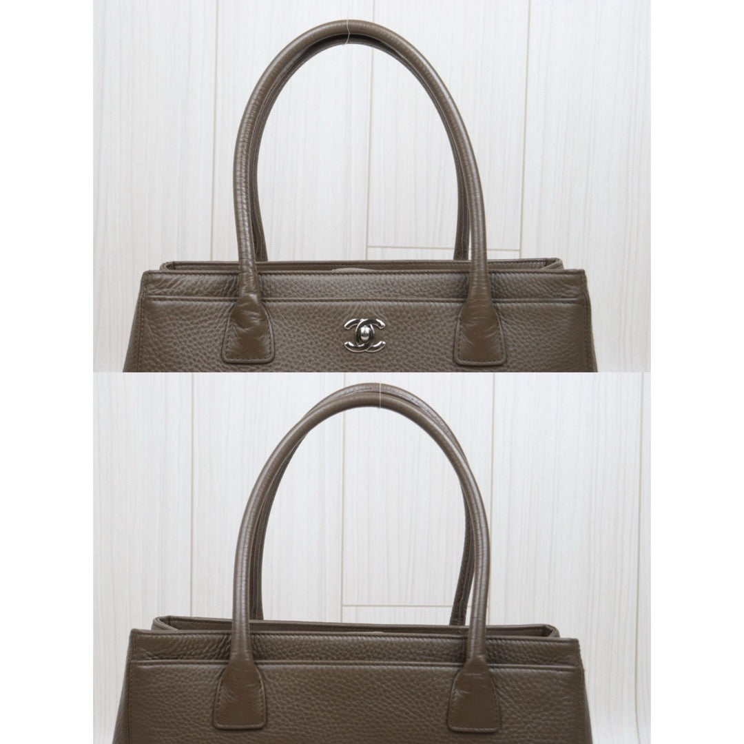 Good ( Rank AB) ｜CHANEL Calf Leather Cerf Tote Shoulder Bag PM Etoupe Gray Made in 2013-2014Year｜25121206