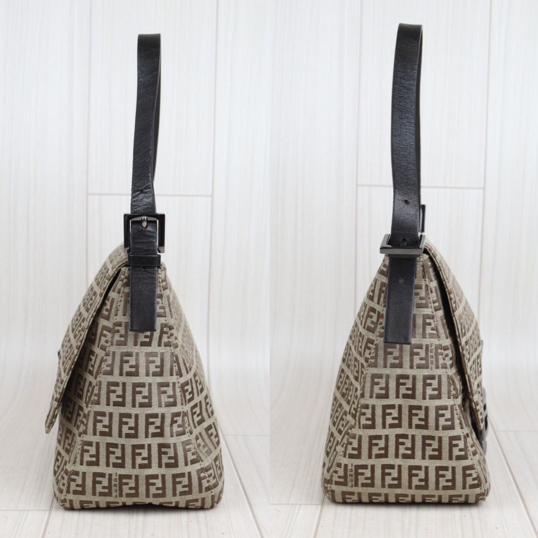 Rank A｜ FENDI Mamma Baguette Shoulder Bag ｜23102834