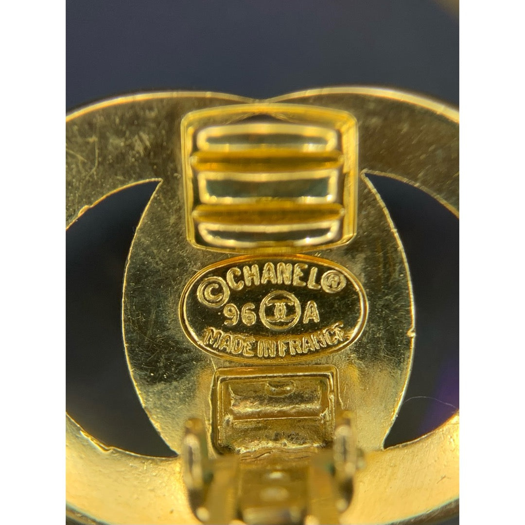 Include Authentic Detective Certificate of Authenticity｜Very Good ( Rank A) ｜CHANEL 96A Vintage Earrings Made In 1996 Year ｜26062609