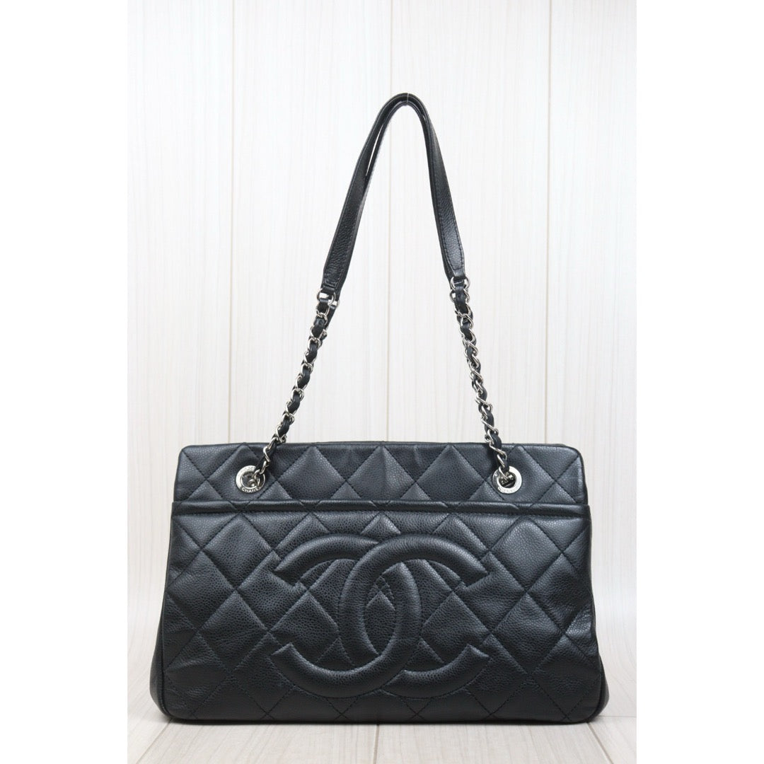 Very Good ( Rank A)｜ CHANEL Matrasse Chain Tote Bag Caviar Skin Black  Made In 2012-2013 Year｜S25071001