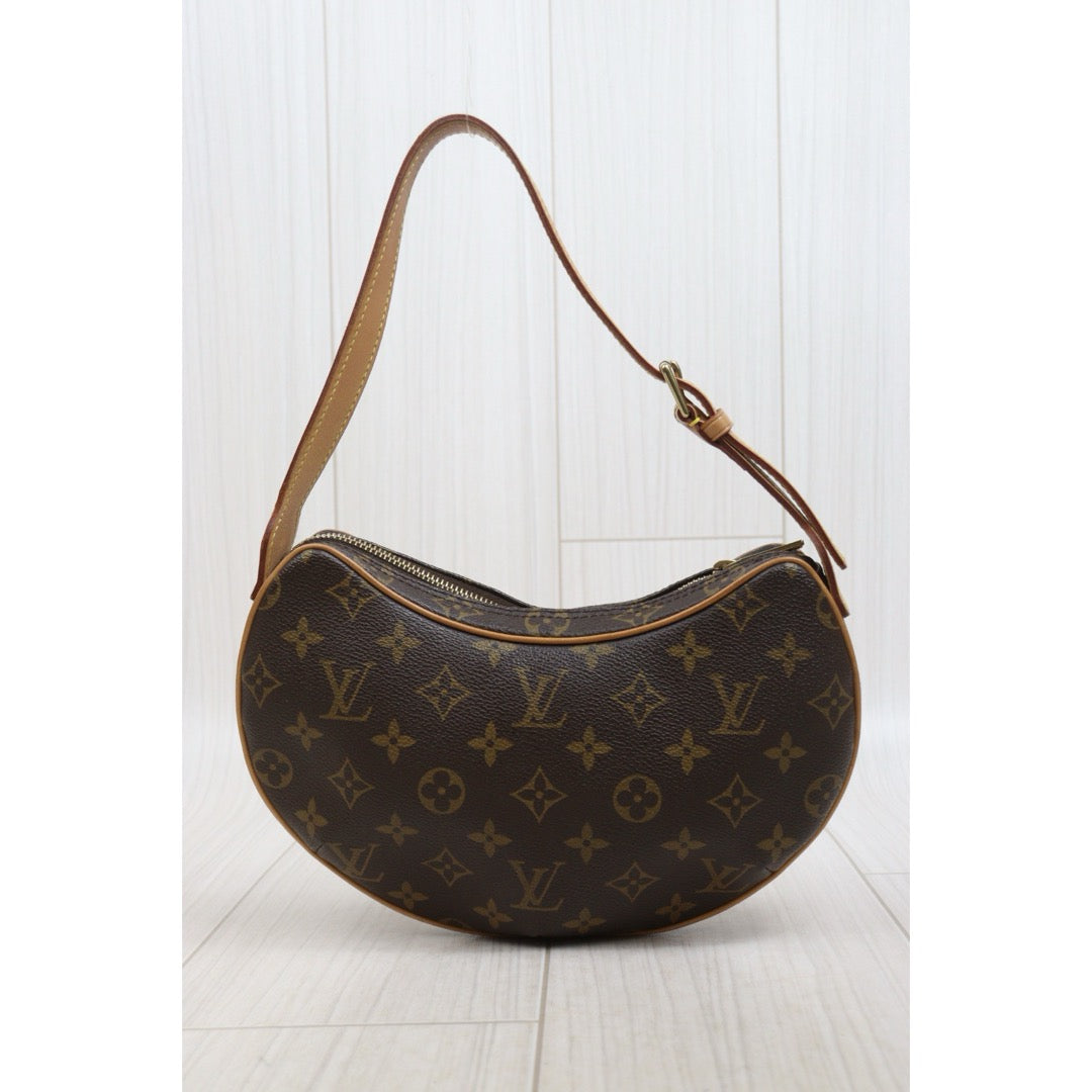 Include Entrupy Certificate of Authenticity｜Good ( Rank AB)｜Louis Vuitton Monogram Pochette Croissant PM Shoulder Bag｜26031603
