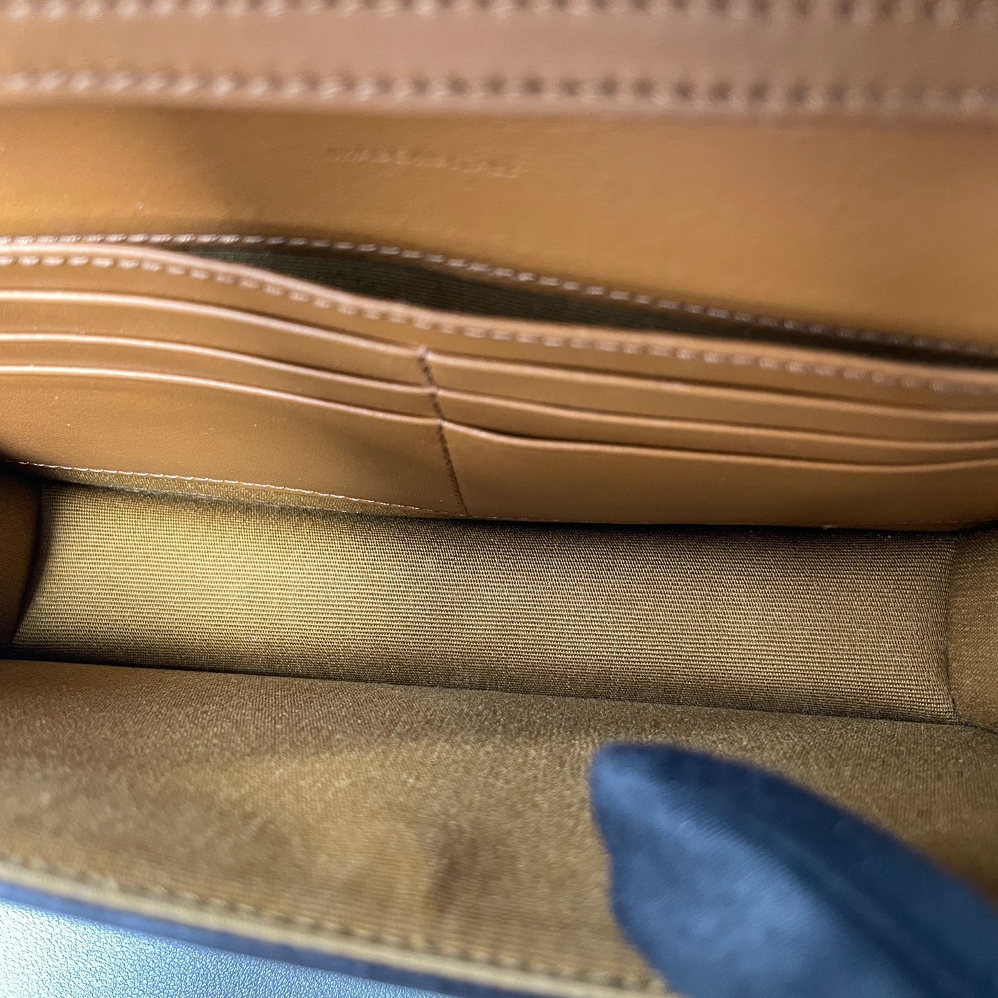 Include Entrupy Certificate of Authenticity｜Very Good ( Rank A) ｜ CELINE Macadam Triomphe Shoulder bag