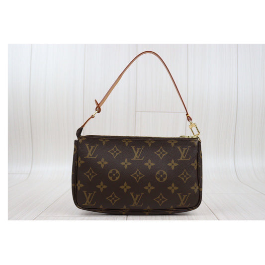 Rank A ｜ LV Monogram Pochette Accessoires ｜24030106