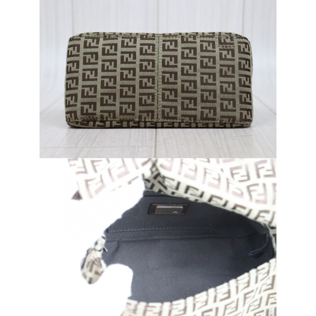 Very Good ( Rank A)｜ FENDI Mamma Baguette Shoulder Bag  Gold Hardware｜25050803