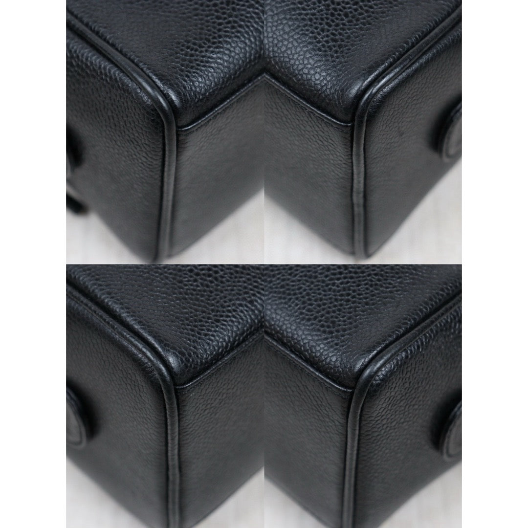 Very Good ( Rank A)｜ CHANEL Caviar Skin Vanity Handbag  Made In 1996～1997Year ｜25042101