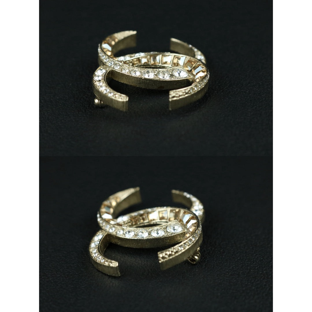 Include Authentic Detective Certificate of Authenticity｜Very Good ( Rank A)｜ CHANEL B15C Coco Mark  Rhinestone Brooch Made In 2015Year｜S26053002