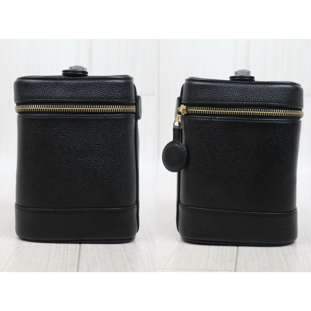 Very Good ( Rank A) ｜ CHANEL Caviar Skin Vanity Handbag  Made In 2002～2003Year ｜25112108