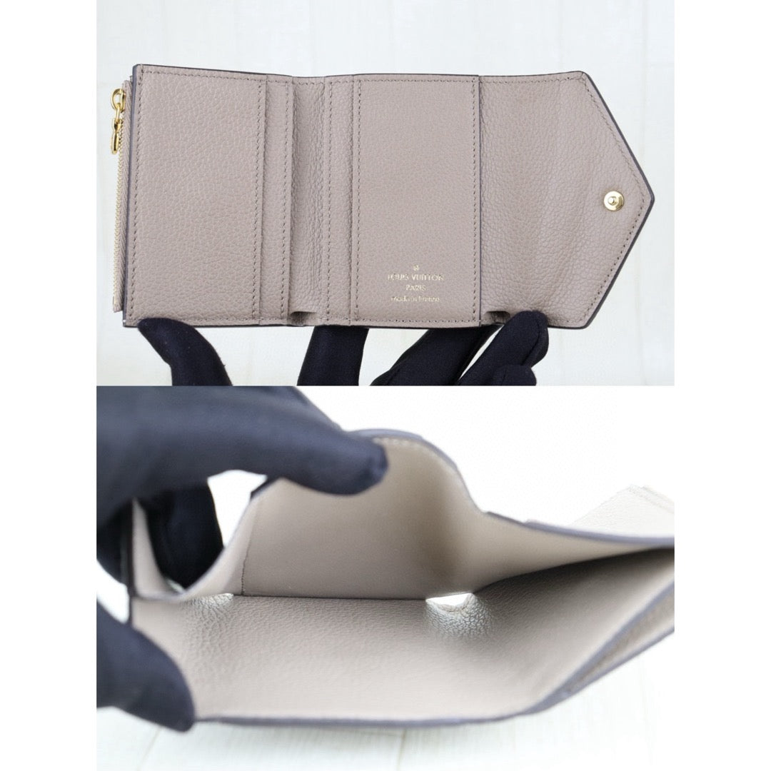 Very Good ( Rank A)｜  LV  Monogram Zoe Wallet Grey  IC Chips Model ｜Counter Price ￥99,000JPY｜H25022601