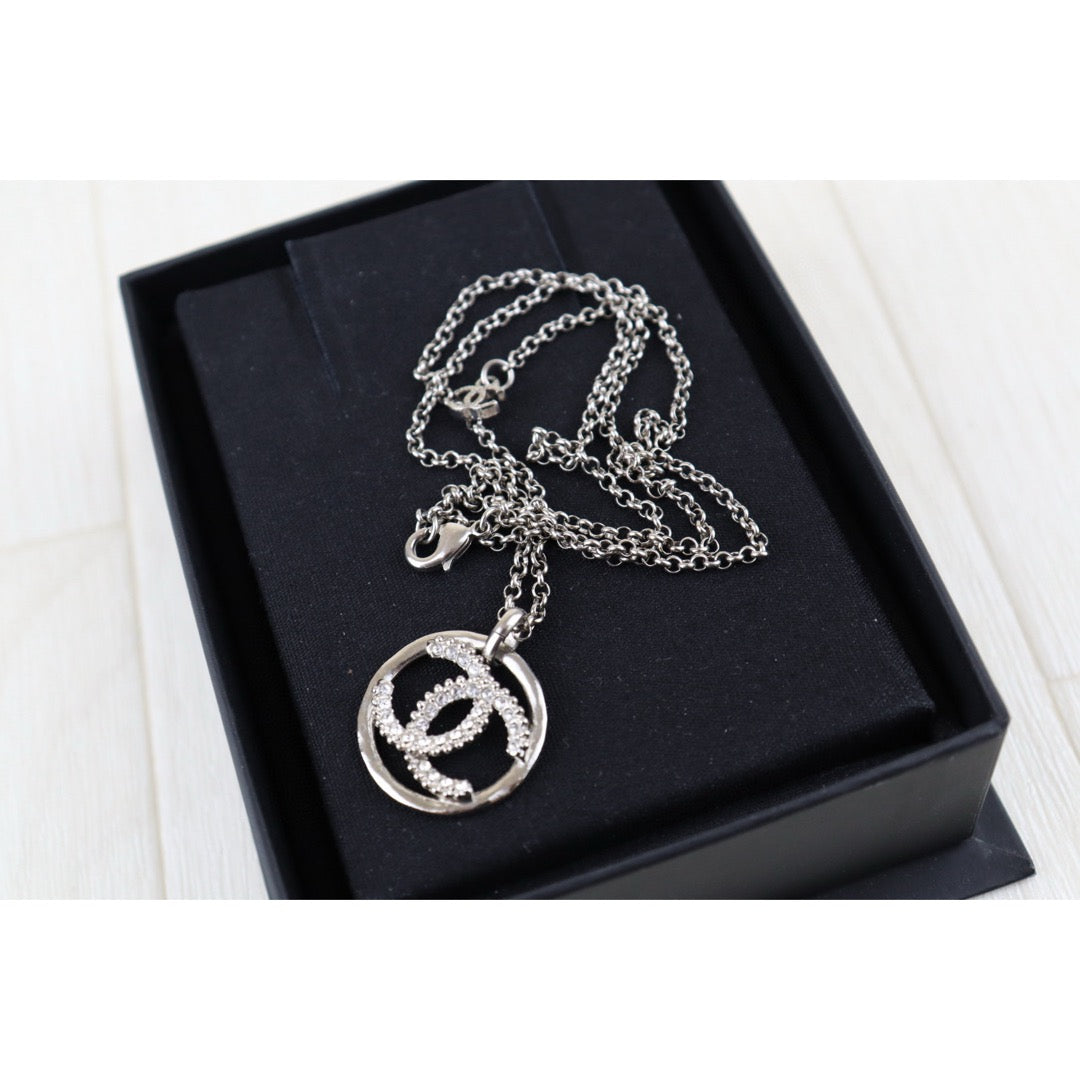 Very Good ( Rank A)｜ CHANEL Coco Mark Rhinestone Chocker Necklace｜H25011308