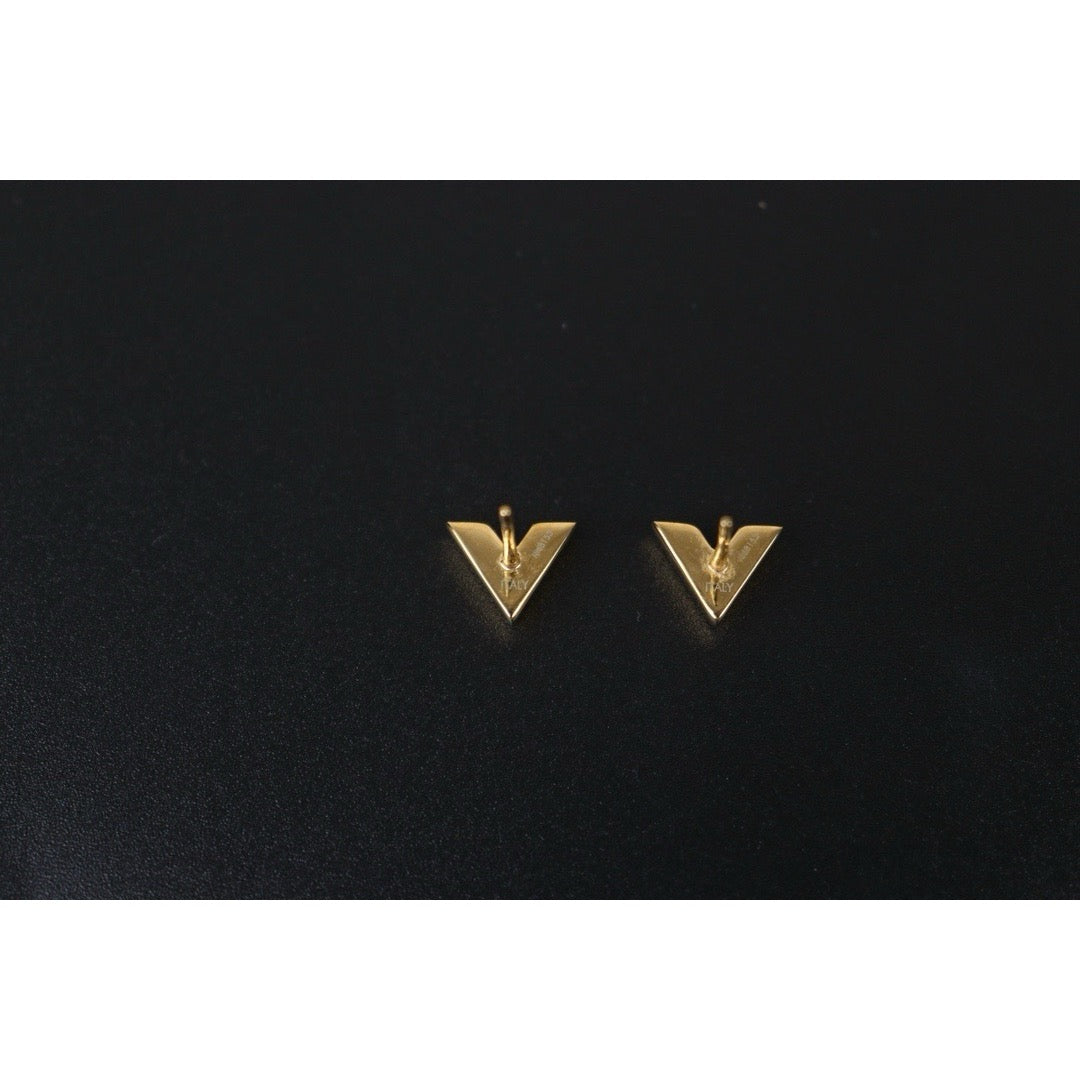 Excellent（Rank SA）｜ LV Essential V Earrings ｜24090906