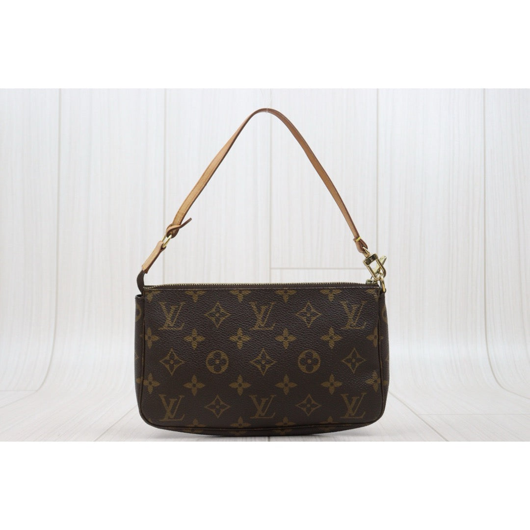 Good ( Rank AB)｜LV Monogram Pochette Accessoires ｜25110611