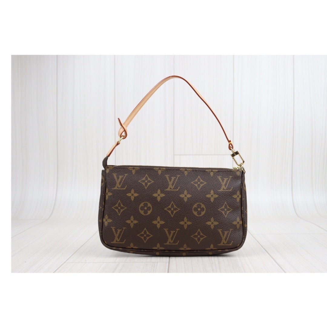 Rank A ｜ LV Monogram Pochette Accessoires ｜V23110913