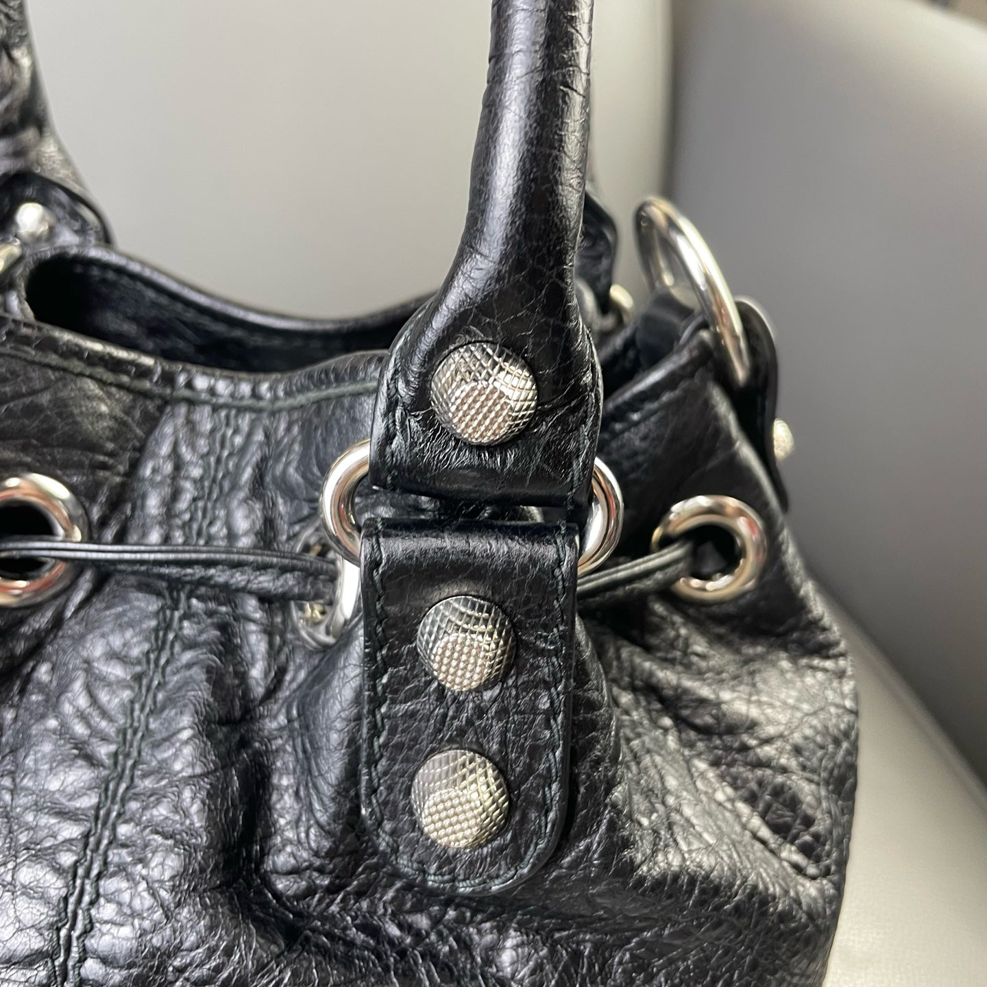 Very Good ( Rank A)｜Balenciaga Le cagole Shoulder Bag Black