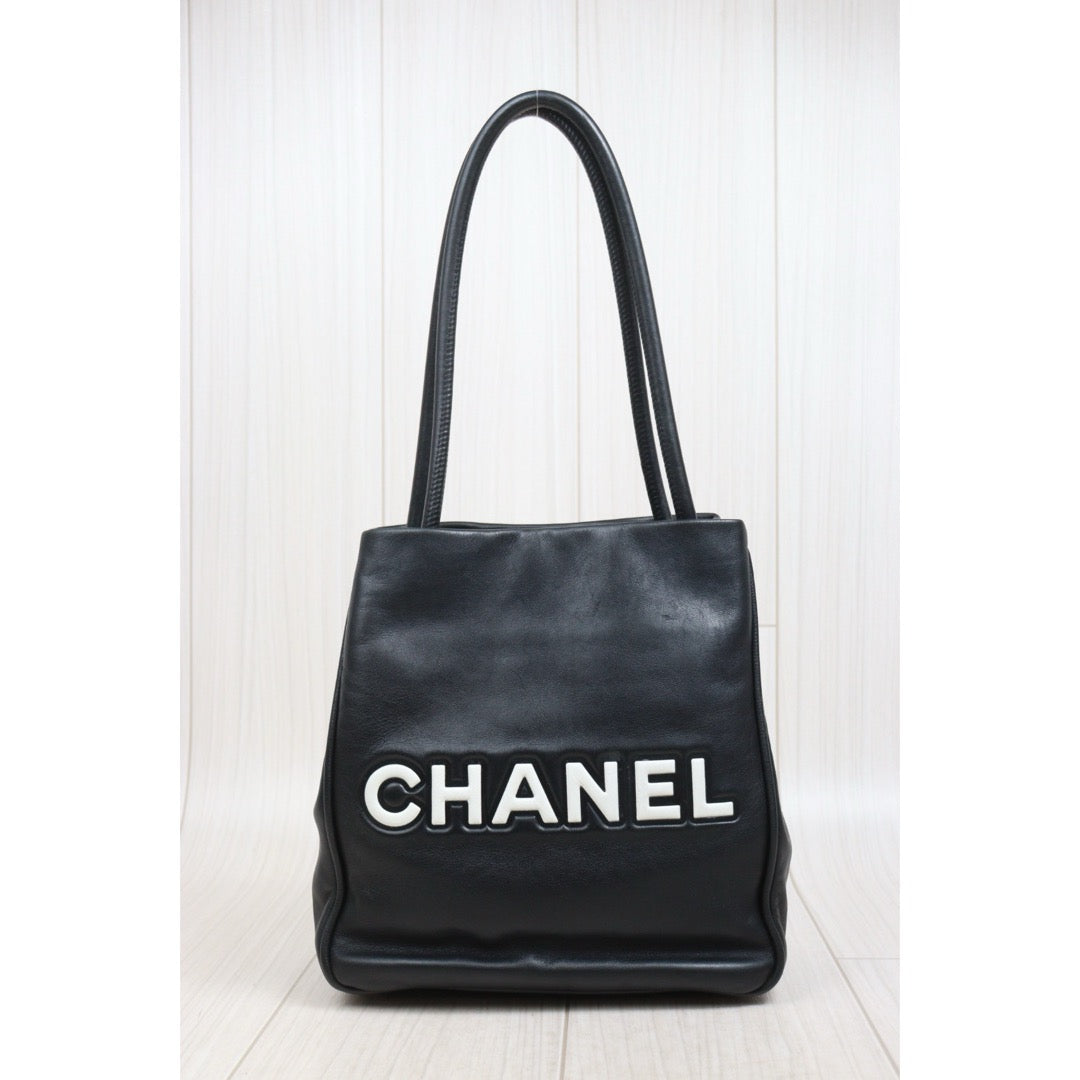 Include Entrupy Certificate of Authenticity｜Good ( Rank AB) ｜ CHANEL Camellia Lamb Skin ToteBag PM Made In 2002～2003Year ｜26040206