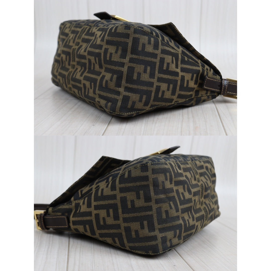 Rank A｜ FENDI Zucca Mamma Baguette Shoulder Bag Gold Hardware｜23112107