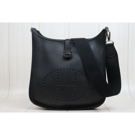 Good ( Rank AB)｜ HERMES TC Leather Evelyne 29 Shoulder Bag Black □J Stamp Made In 2006 Year｜26022608