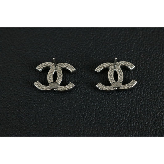 Include Authentic Detective Certificate of Authenticity｜Very Good ( Rank A) ｜ CHANEL 14C Coco Mark Sliver Gunmetal  Earrings Made In 2014Year｜S26022608
