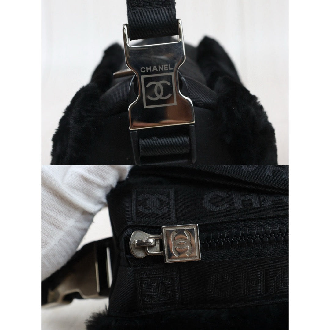 Very Good ( Rank A) ｜ CHANEL Rabbit Fur Canvas Shoulder Bag Black  Made In 2005-2006Year｜W24080703