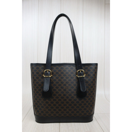 Very Good ( Rank A)｜ CELINE Black Macadam ToteBag ｜25092610