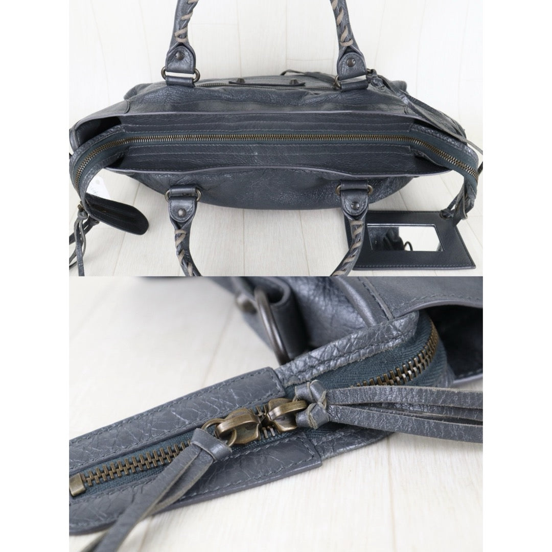 Include Entrupy Certificate of Authenticity｜Good ( Rank AB)｜Balenciaga Waxed Leather Classic City MM Grey HandBag Shoulder Bag ｜S26060108