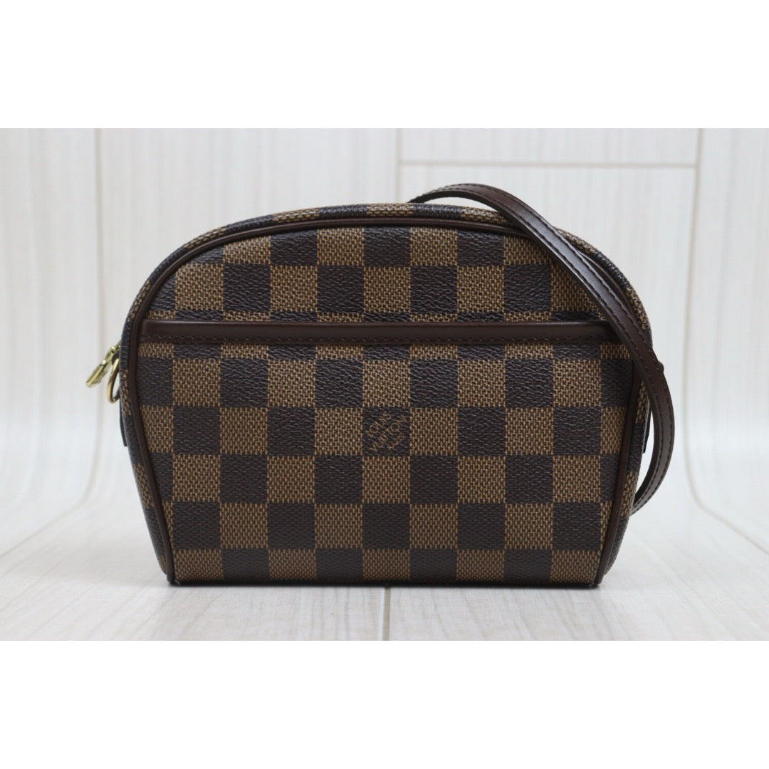Include Entrupy Certificate of Authenticity｜Very Good ( Rank A)｜Louis Vuitton Damier Ebene Bumbag Shoulder Bag ｜26070105