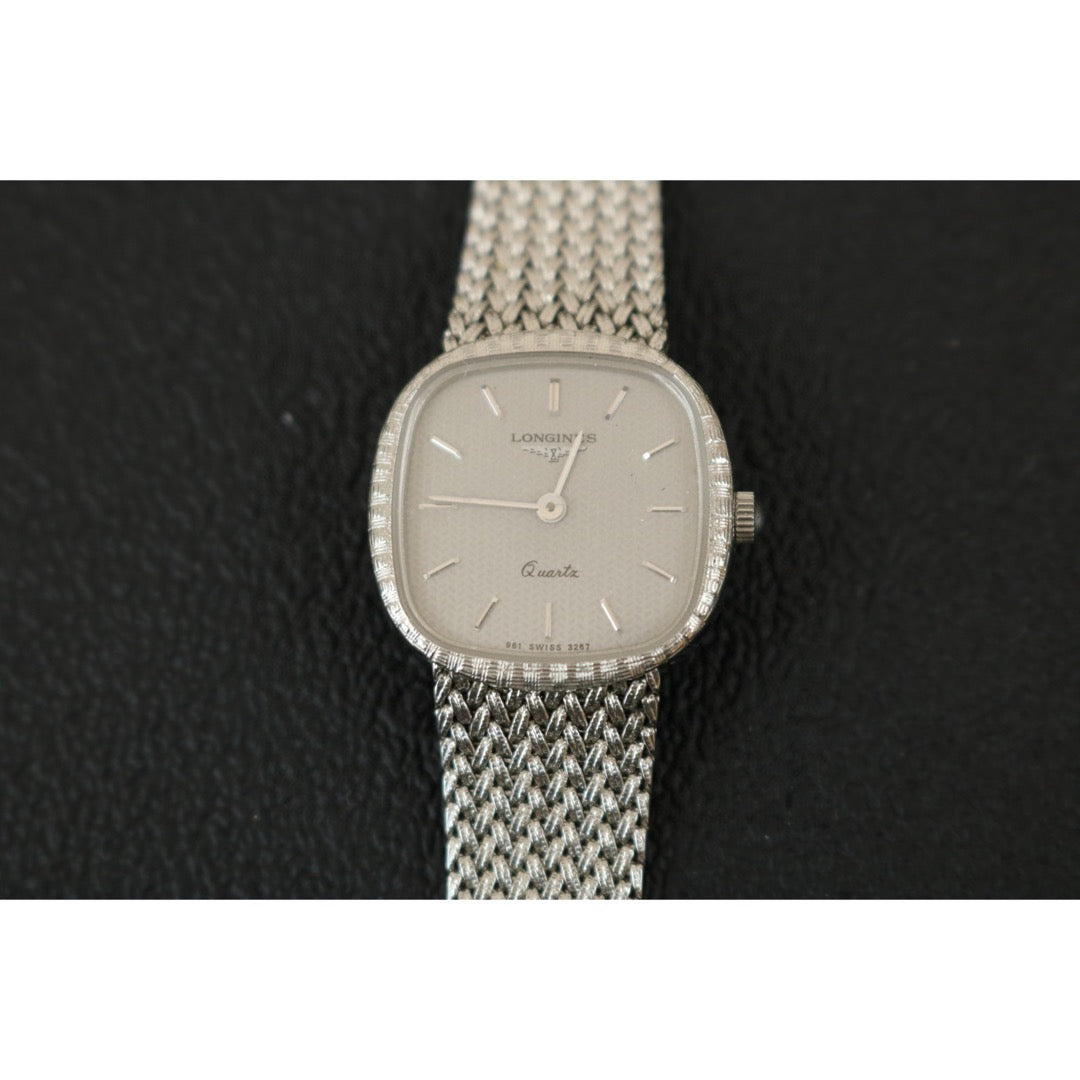 Very Good ( Rank A) ｜ Longines Silver Plating Quartz Watch ｜X24121812