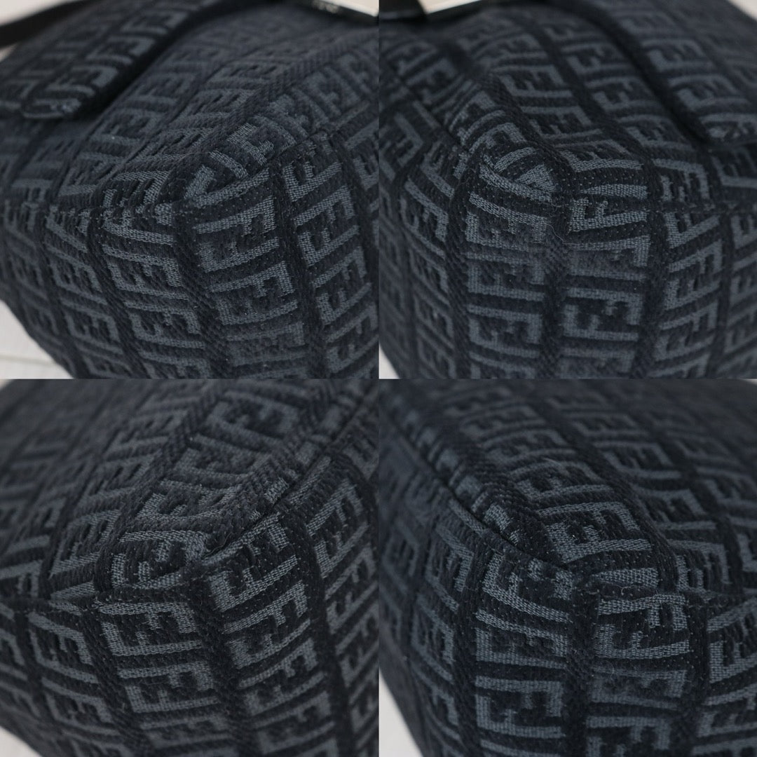 Very Good ( Rank A)｜ FENDI Zucca Mamma Baguette Velvet Horsehair Shoulder Bag Black｜X25101502