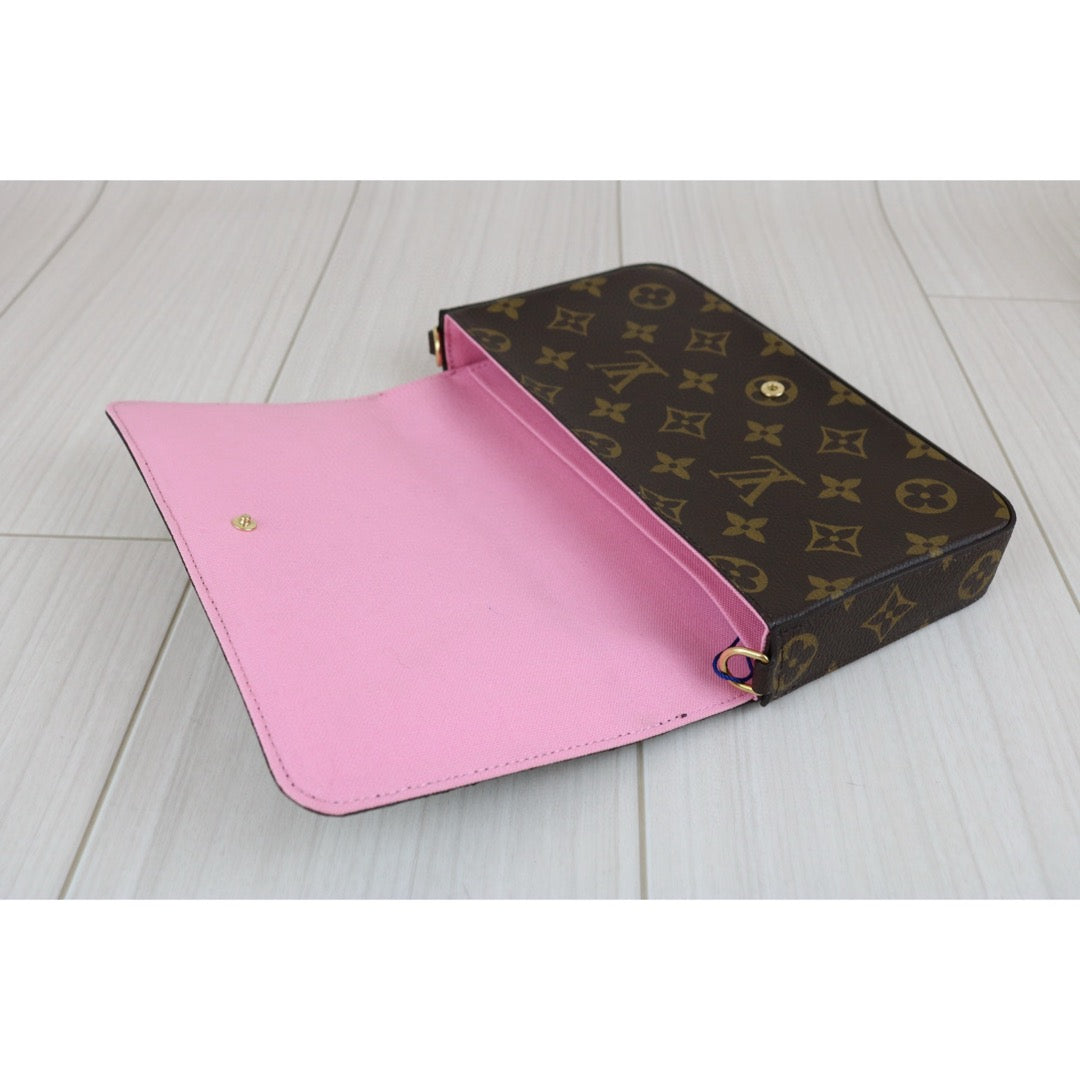 Very Good ( Rank A) ｜LV Monogram Pochette Felicie Limited edition Shoulder Bag｜X25010802
