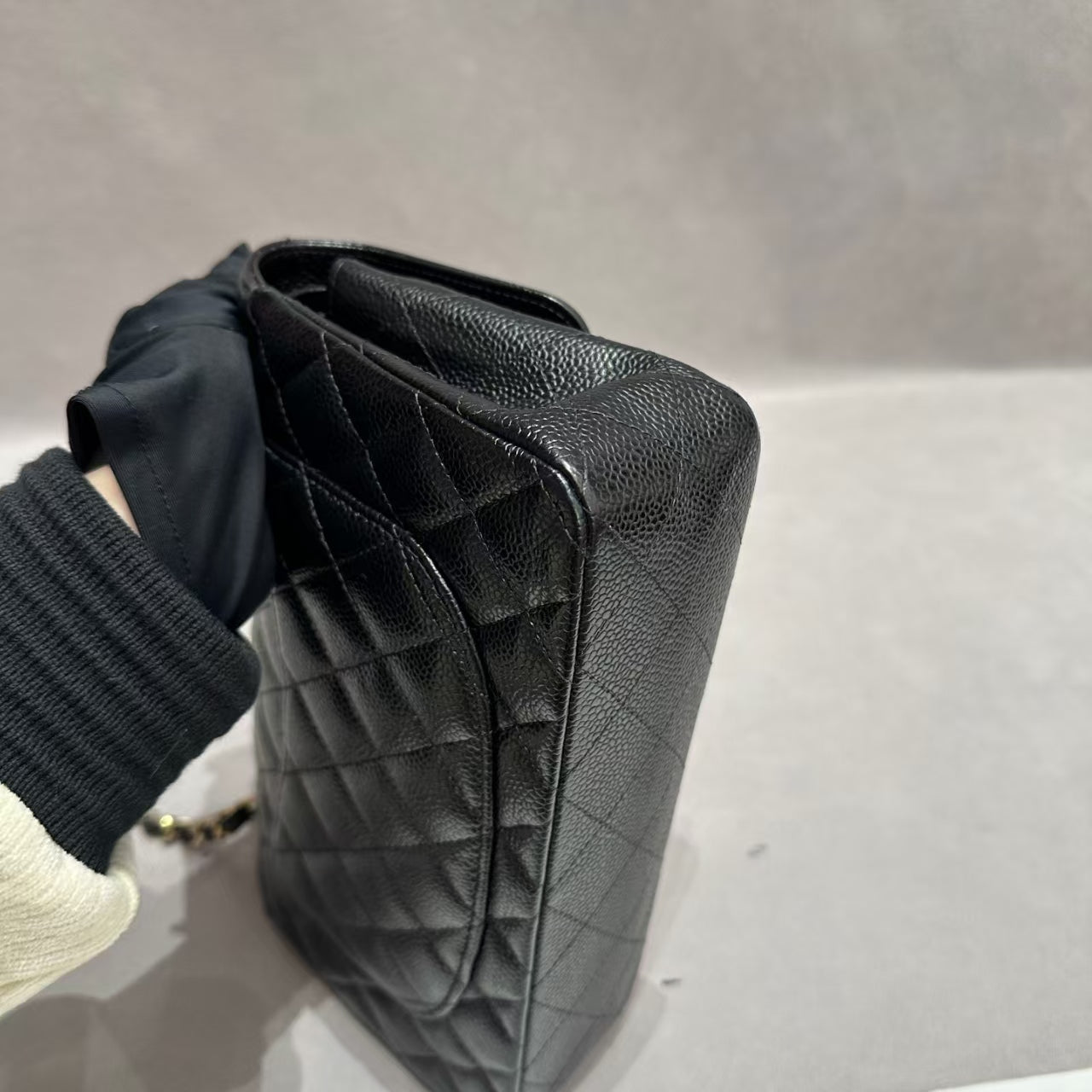 Very Good ( Rank A)｜CHANEL caviar Skin Matrasse Double Flap 23 Shoulder Bag Black