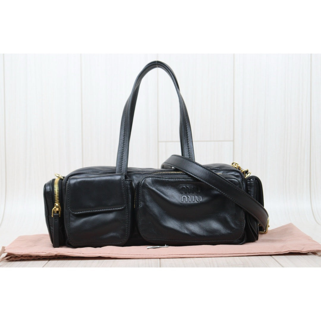 Very Good ( Rank A)｜MiuMiu Lamb Skin Pocket Nappa Hand Bag Shoulder Bag Black｜Y25072803