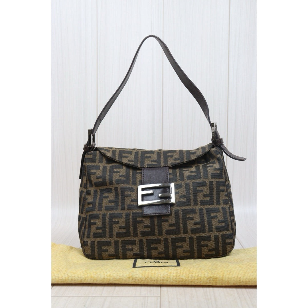 Include Entrupy Certificate of Authenticity｜Very Good ( Rank A)｜ FENDI Zucca Mamma Baguette Shoulder Bag ｜26070910