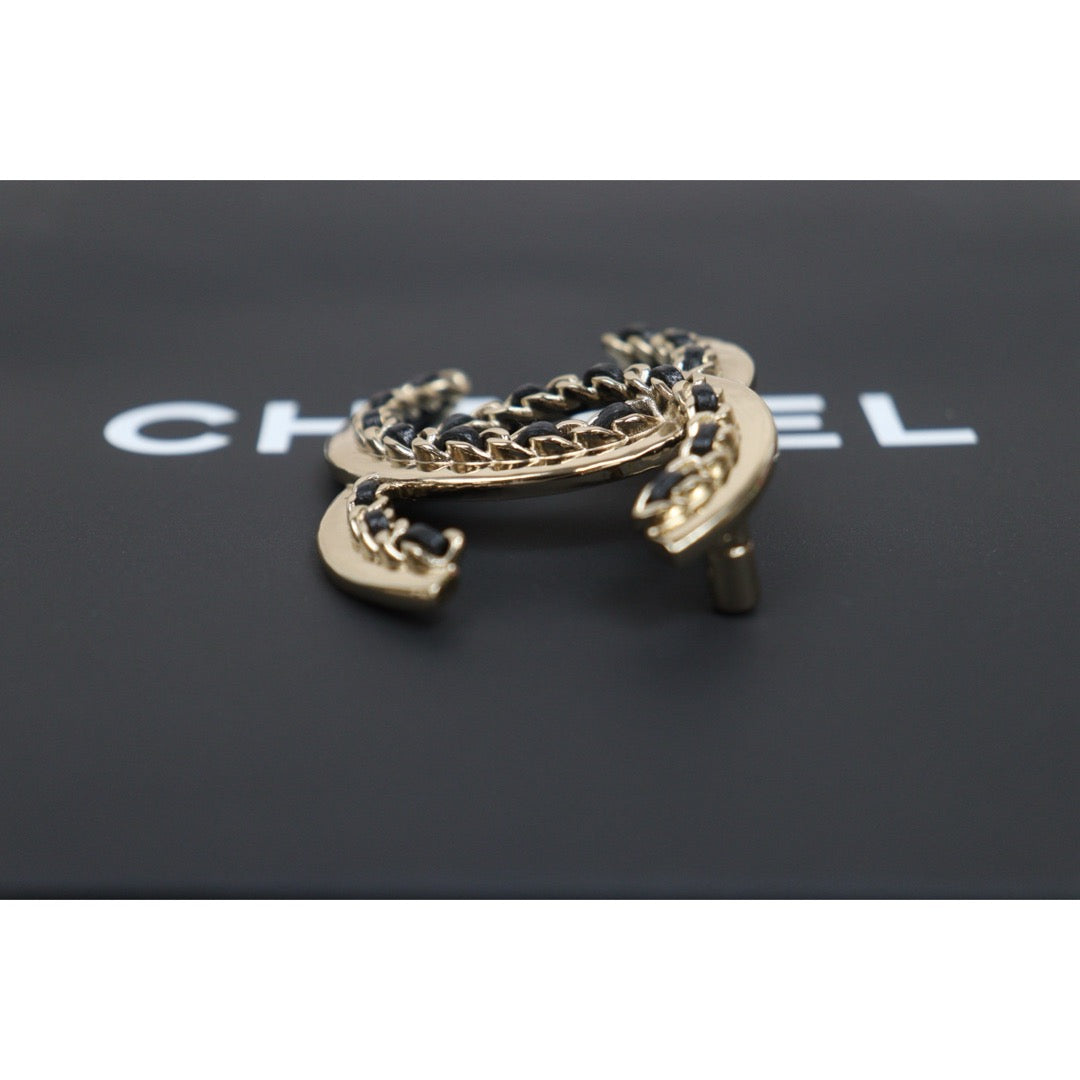 Include Authentic Detective Certificate of Authenticity｜Very Good ( Rank A)｜ CHANEL B22P Coco Mark Matrasse Brooch Made In 2022Year ｜S26060603