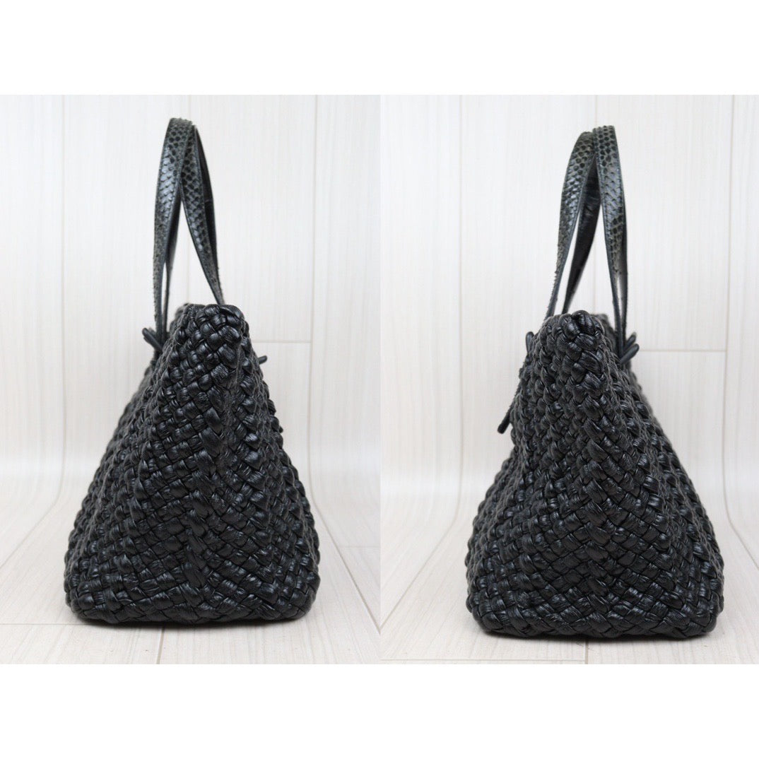 Rank A ｜ Bottega Veneta Lambskin Knitted Snakeskin Tote Bag Black ｜Q24040205