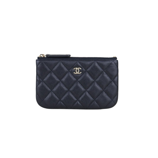 Very Good ( Rank A) ｜CHANEL Caviar Skin  Leather Calf Leather Card Holder Black Made In 2016- 2017 Year｜S25040302