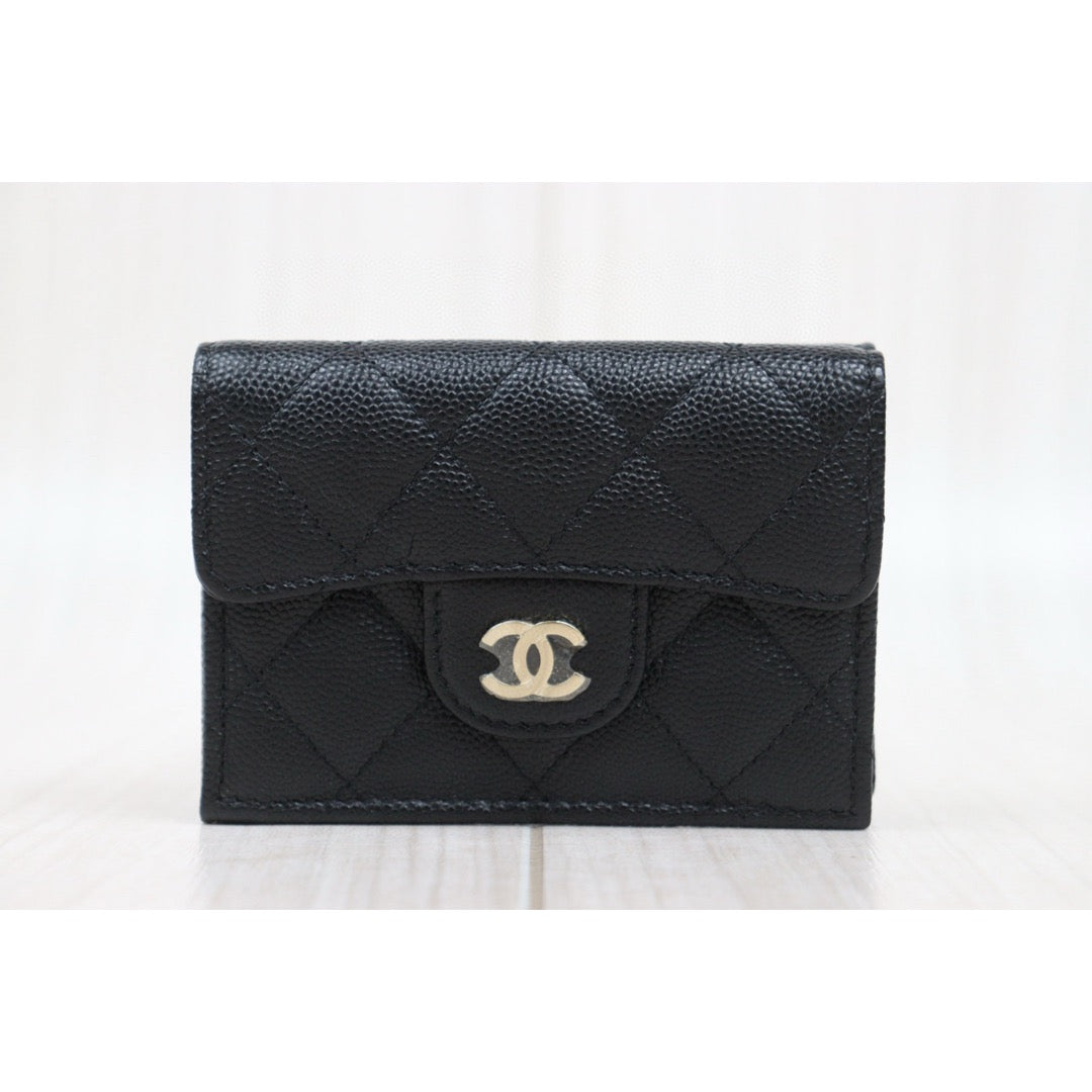 Very Good ( Rank A)｜Chanel Caviar Skin Black Wallet Made In 2019-2020Year ｜25042413