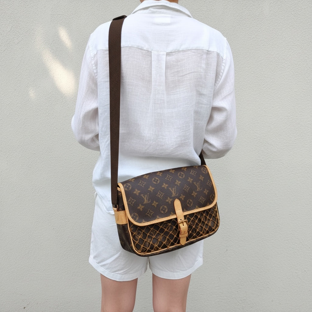 Include Entrupy Certificate of Authenticity｜Good ( Rank AB)｜Louis Vuitton Monogram Mesh Messenger ShoulderBag ｜26042817