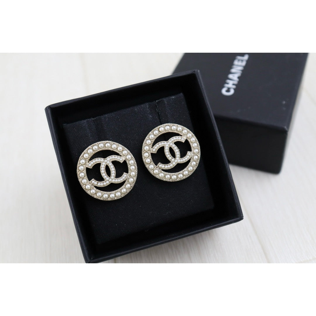Very Good ( Rank A)｜CHANEL COCO Mark Diamond Pearl Earrings ｜H25011106
