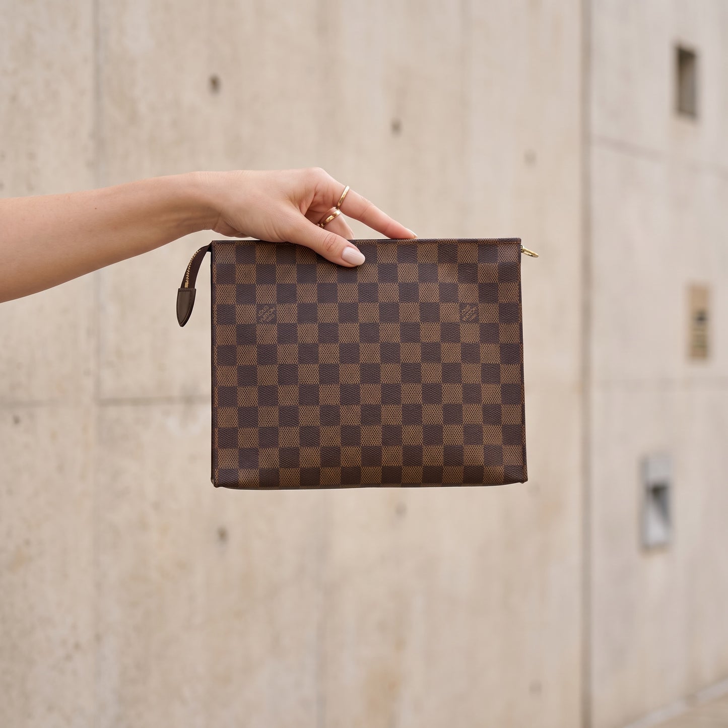 Include Entrupy Certificate of Authenticity｜Good ( Rank AB)｜ Louis Vuitton Truth Toilet 26 Damier Cosmetic Pouch Handbag｜26072401