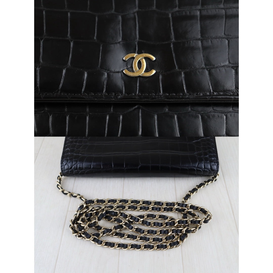 Include Entrupy Certificate of Authenticity｜Very Good ( Rank A)｜CHANEL Crocodile Skin WOC Chain Bag Black Made In 2014Year｜S26030816