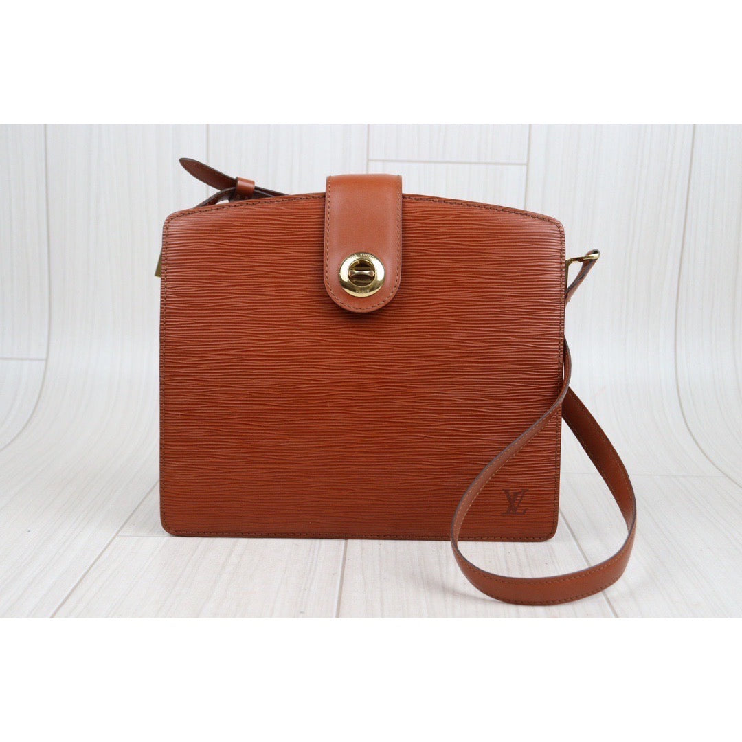 Rank A ｜ LV Epi Shoulder Bag Brown｜23111202