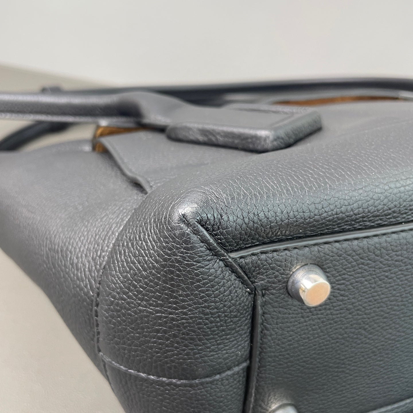 Bottega Veneta Calf Leather Arcoe  HandBag Black