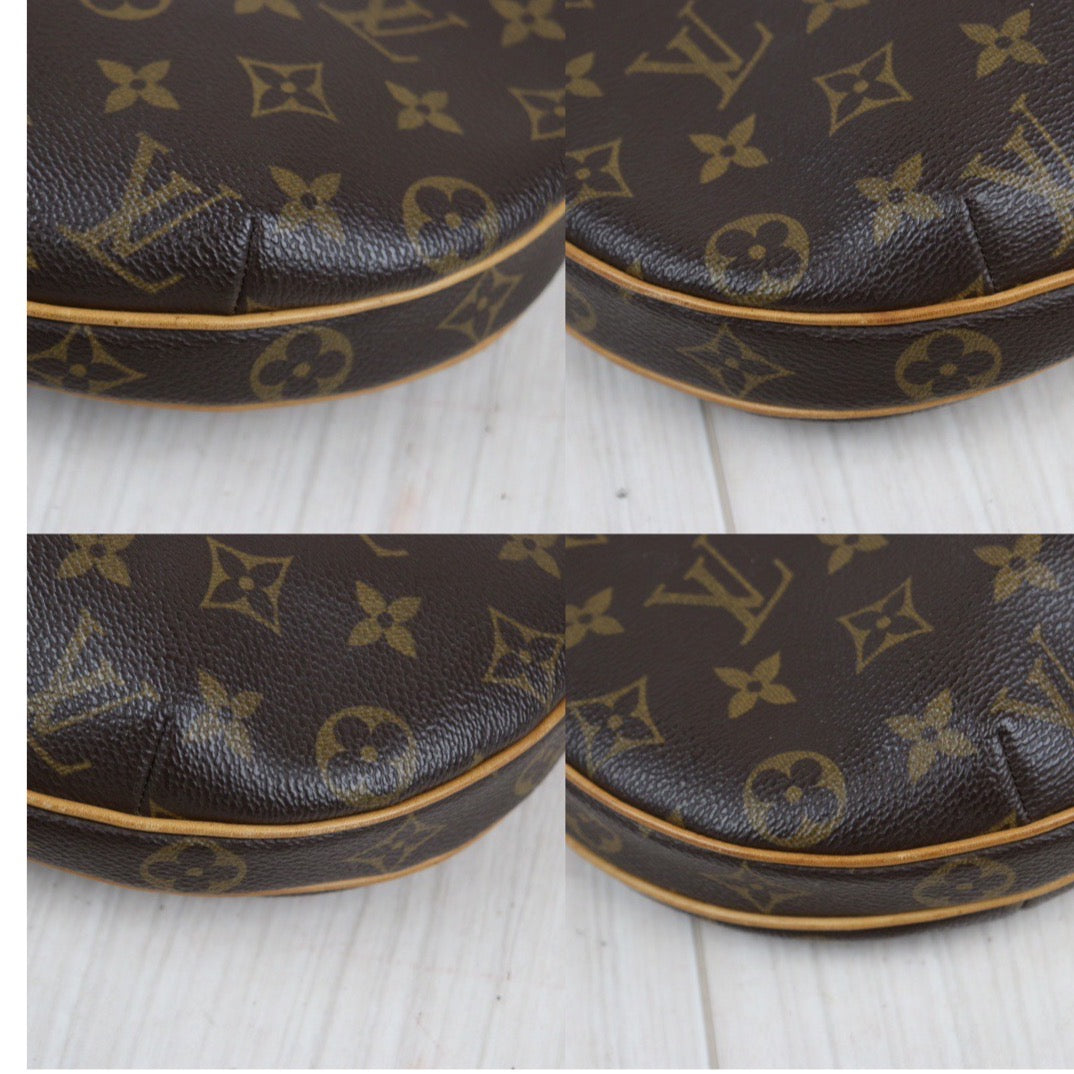Rank AB｜LV Monogram Pochette Croissant Shoulder Bag｜23121910