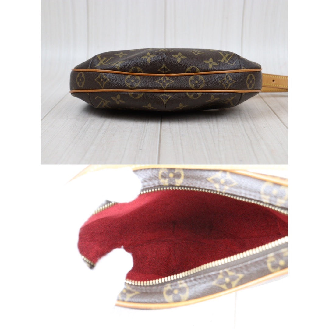 Rank AB｜LV Monogram Pochette Croissant Shoulder Bag｜24011620