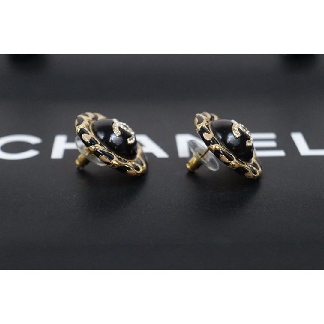 Very Good ( Rank A) ｜ CHANEL A22P Coco Mark  Rhinestone Golden  Earrings Made In 2022Year｜26020604