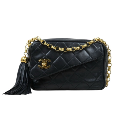 Good ( Rank AB)｜ CHANEL Matrasse Chain Camera Bag  18 Shoulder Bag Black  Made in 1994-1996Year ｜P24120209
